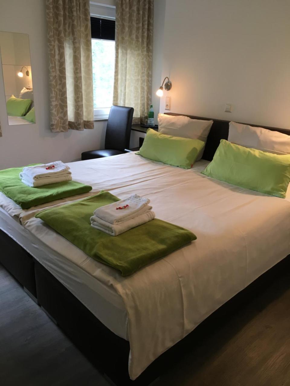 Hotel Tau-Luenne Haselünne Esterno foto